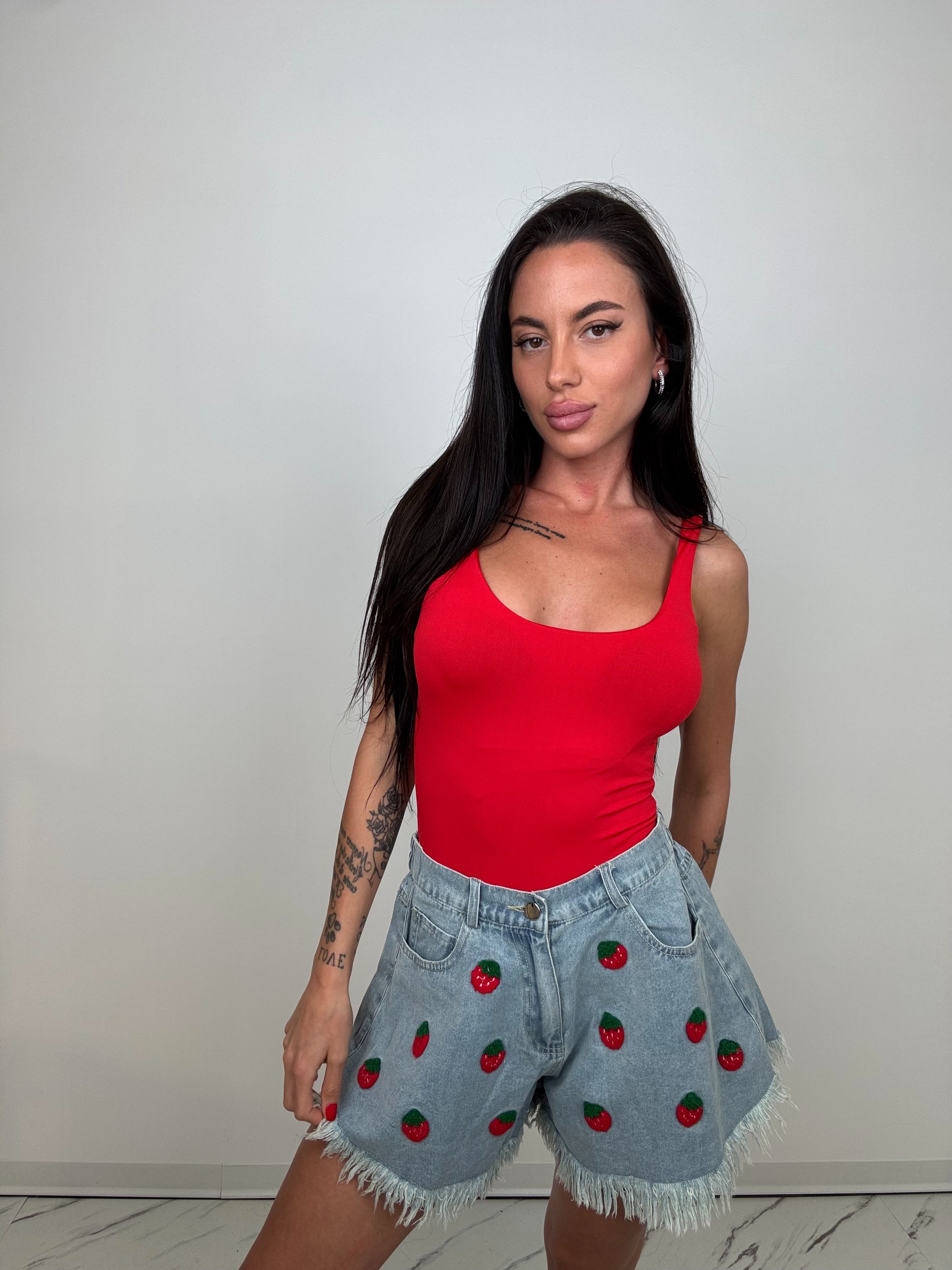 Short strawberry