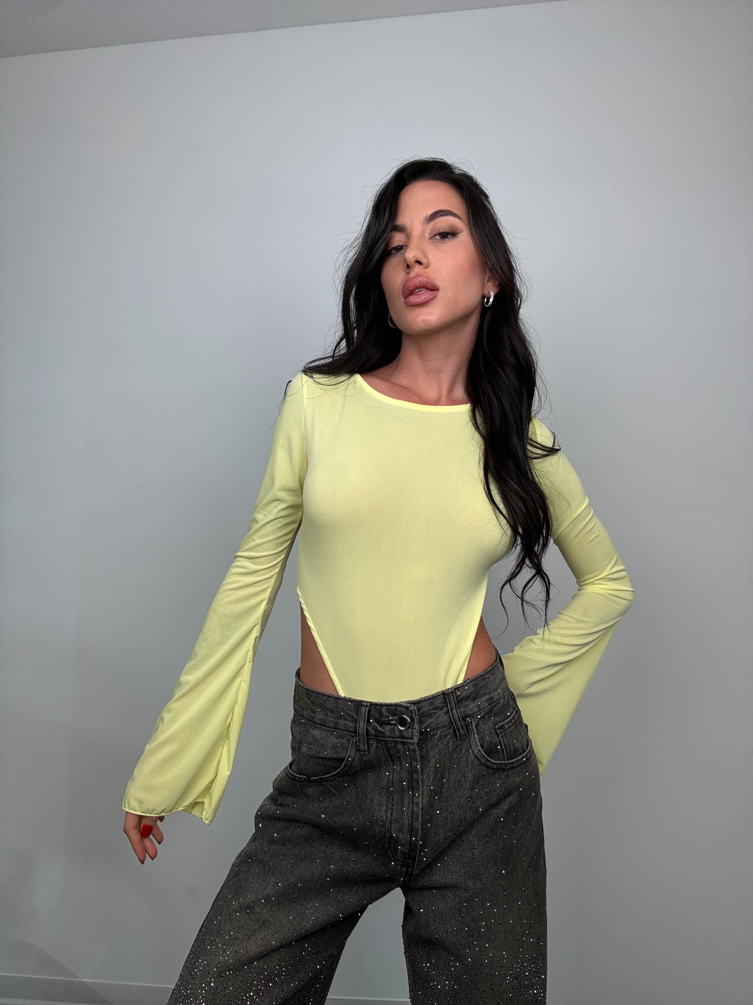 Body uala giallo